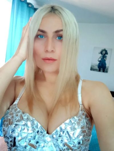 Полина и макс
